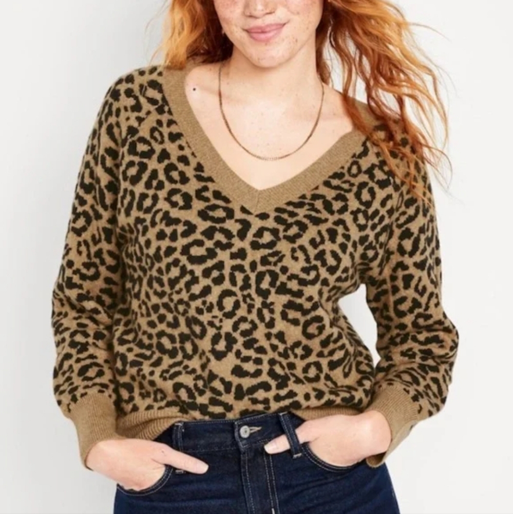 Old Navy So Soft Coccoon V Neck Sweater Leopard XS